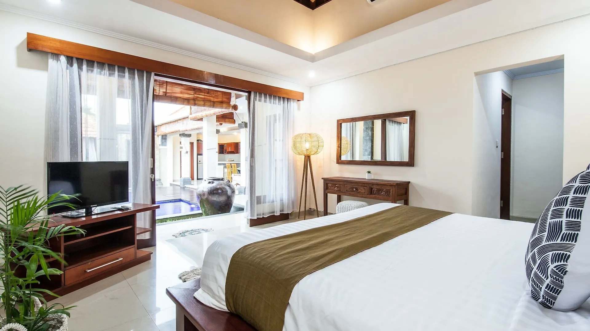 Arumi Ayu Villa Kuta